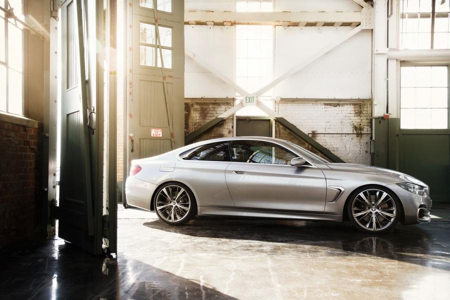  BMW 4-Series Coupe Concept (F32) 2013 года  (фото 42 из 47)